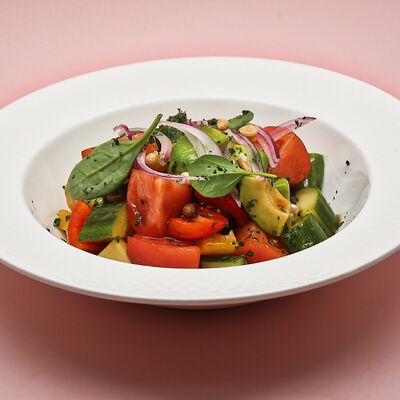 Овощной салат с Юдзув Еще одна кондитерская Академик по цене 740 ₽