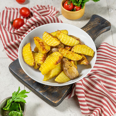 Картофель по деревенский в кожуре в Рестомаркет Китчен по цене 262 ₽