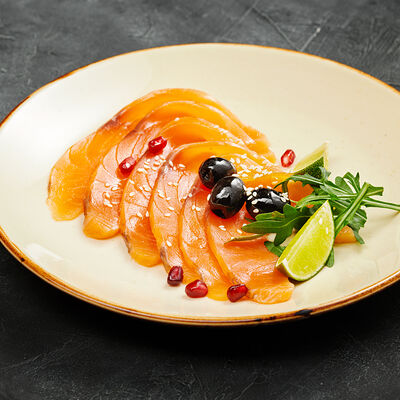 Семга малосольная в Гранат по цене 950