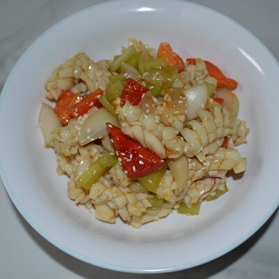 Салат с кальмаром в Тан чао по цене 36 р.