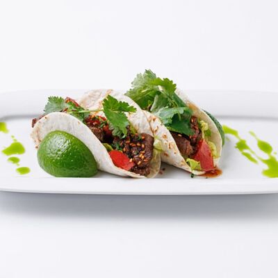 Тако с говядиной в Rose Bar Crocus City по цене 900 ₽
