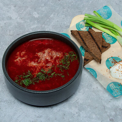 Борщ со рваной телятиной в Сказка по цене 730 ₽