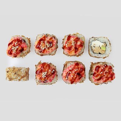 Запеченный ролл с угрем в Mad по цене 590 ₽