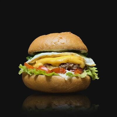 Бургер Джанго в #BEEFштекс по цене 720 ₽