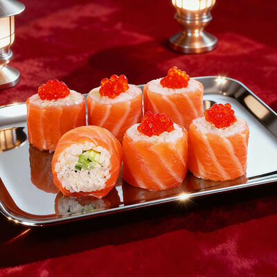 Ролл Санта в Тануки по цене 1065 ₽