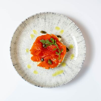 Картофельный салат с лососемв Базар по цене 520 ₽