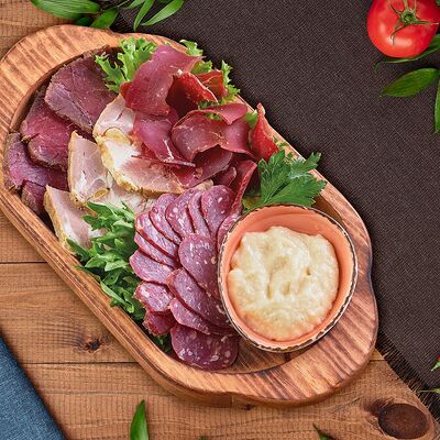 Мясное ассорти в Деда хинкали по цене 1470 ₽