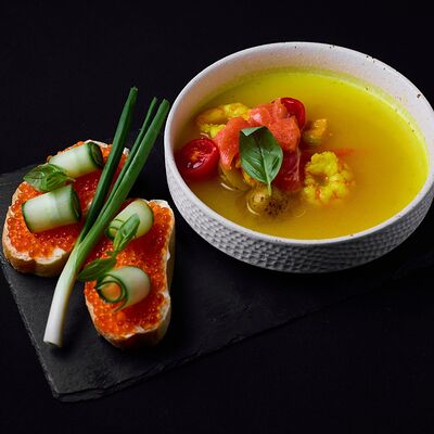 Уха с лососемв Эндорфин по цене 710 ₽