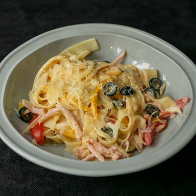 Паста Карбонара в Daddys pub по цене 625 ₽