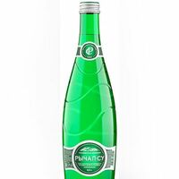 Вода минеральная газированная Рычал-Су в Кафе Ореро