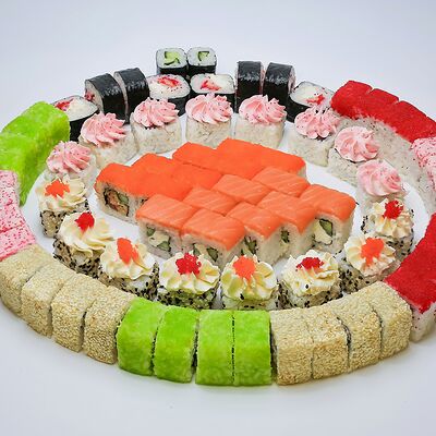 Сет Праздник в Sushi Odi Grand по цене 2859 ₽