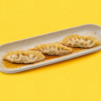 Гедза c курицей и овощами с cоусом понзу в Чико по цене 540 ₽