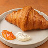Круассан, джем, масло Нуазет в Maya по цене 400