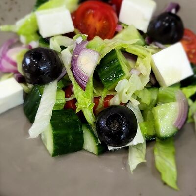 Салат Греческий в Тандыр БАР по цене 650 ₽