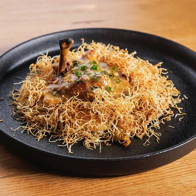 Цыплёнок на гриле в 321 Club by Novikov по цене 880