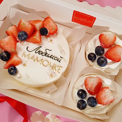 Бенто-торт + 2 капкейка-тортика в стаканчике для мамы, бабушки, крестной с золотом на день рождения, юбилейв О! Тортик по цене 3599 ₽