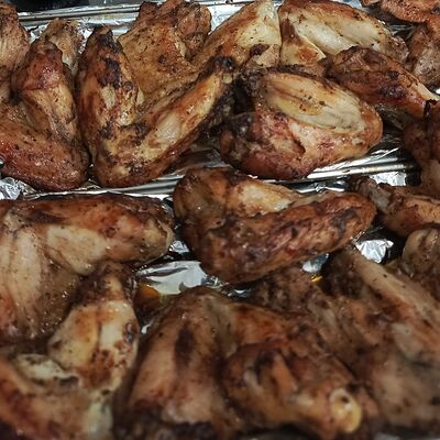 Кура гриль (крылышки) в Шаверма и Басманы по цене 599 ₽