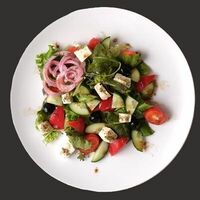 Салат Греческий в Kitchen lab