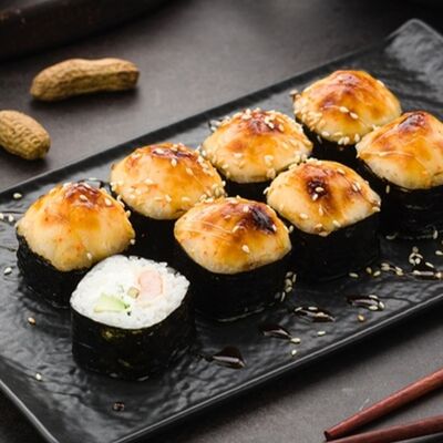 Ролл Дзэн в Omakase Yoshitake Sushi по цене 890 ₽