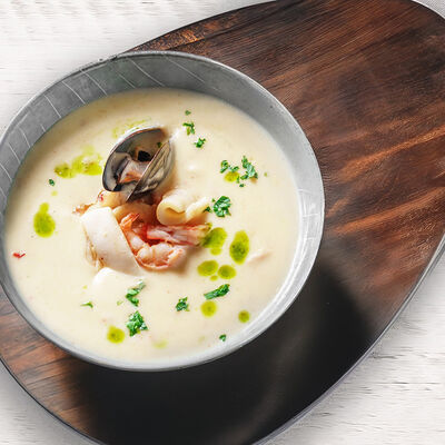 Суп Клэм-чаудер в Перчини по цене 590 ₽