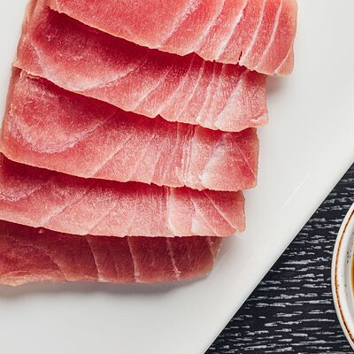 Сашими тунец в Only Wine по цене 690 ₽