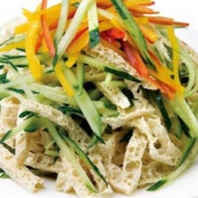 Салат из тофув ГУаНЬ ЯНЬ по цене 1200 ₽