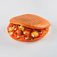 С фалафелем в лепешке в Mydoner
