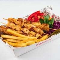 Чоп шиш из курицы в Taksim Fast Food