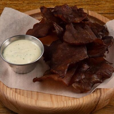 Мясные чипсы в Cernovar по цене 550 ₽