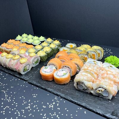 Сет Аригато в Сушипониа по цене 3059 ₽