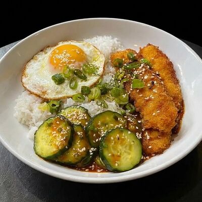 Треска с рисом и яйцом в Винегрет по цене 570 ₽