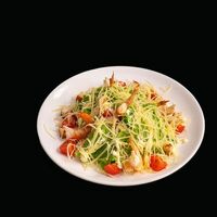 Салат Цезарь с креветками в Арими