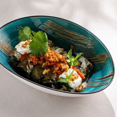 Долма с говядиной и свининой в Чайхана Пахвала по цене 590 ₽