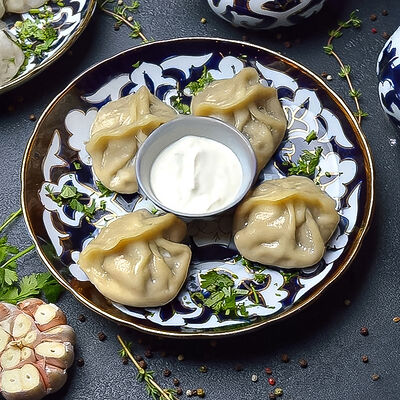 Манты с говядиной в Чинар по цене 530 ₽