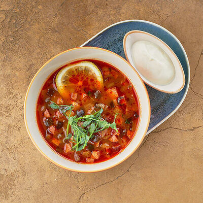 Солянка классическая в Ели-Пили по цене 570 ₽