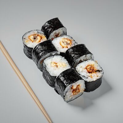 Ролл Угорь в Про 100 суши по цене 455 ₽