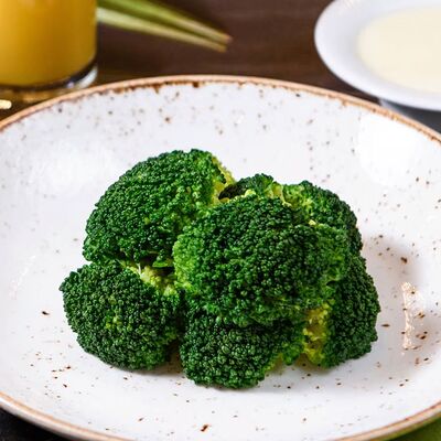 Брокколи на пару в УЗБЕЧКА N1 по цене 1986 ₸