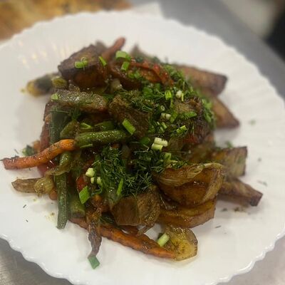 Жаркое из говядины в Shawerma Time по цене 600 ₽