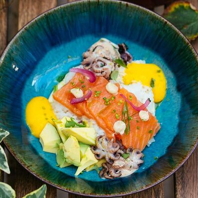 Поке Salmon в Proftesto правый берег по цене 790 ₽