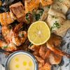 Ассорти морепродуктов в Шари Вари Чайхана по цене 3730