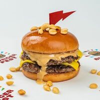 Арахисовыйв Burger Fest