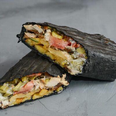 Шаурма Черная икра в Шаурма халяль в Перекрестке по цене 370 ₽