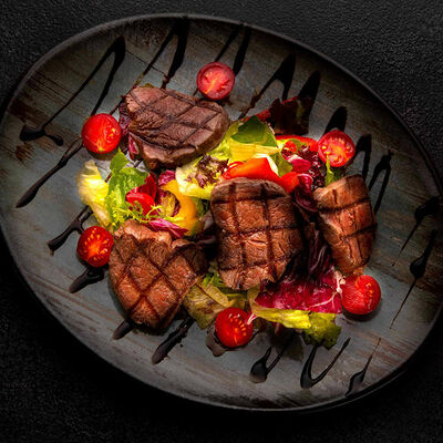 Тёплый салат в Шеф Амазония по цене 1900 ₽