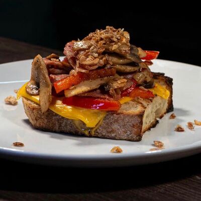 Брускетта с беконом в Пейкофское по цене 430 ₽