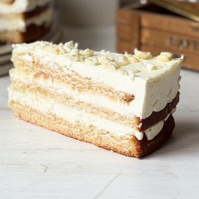 Торт Молочная девочка в Уголок вкуса по цене 230 ₽