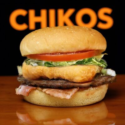 Сырбургер в Chikos по цене 570 ₽