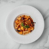 Лингвини с морепродуктами в томатном соусе в Buffalero di Mare