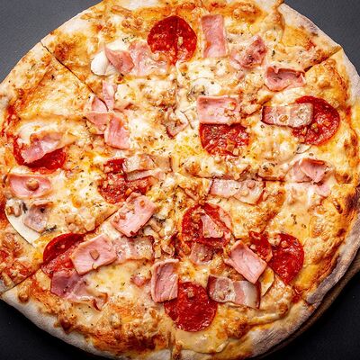 Пицца Мясная в Eedaa по цене 490 ₽