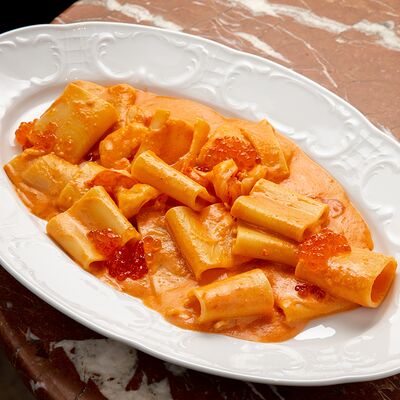 Паста Помодоро в Centrale bistro по цене 950 ₽