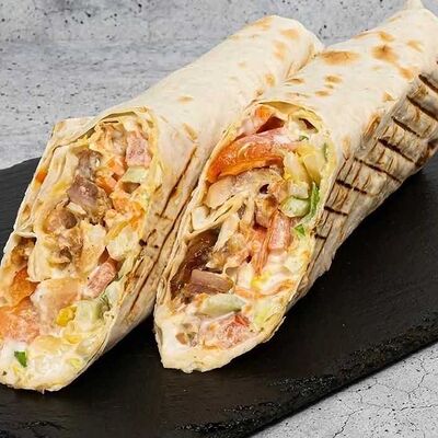 Мини-шаверма в лаваше в Шаверма шамс по цене 360 ₽